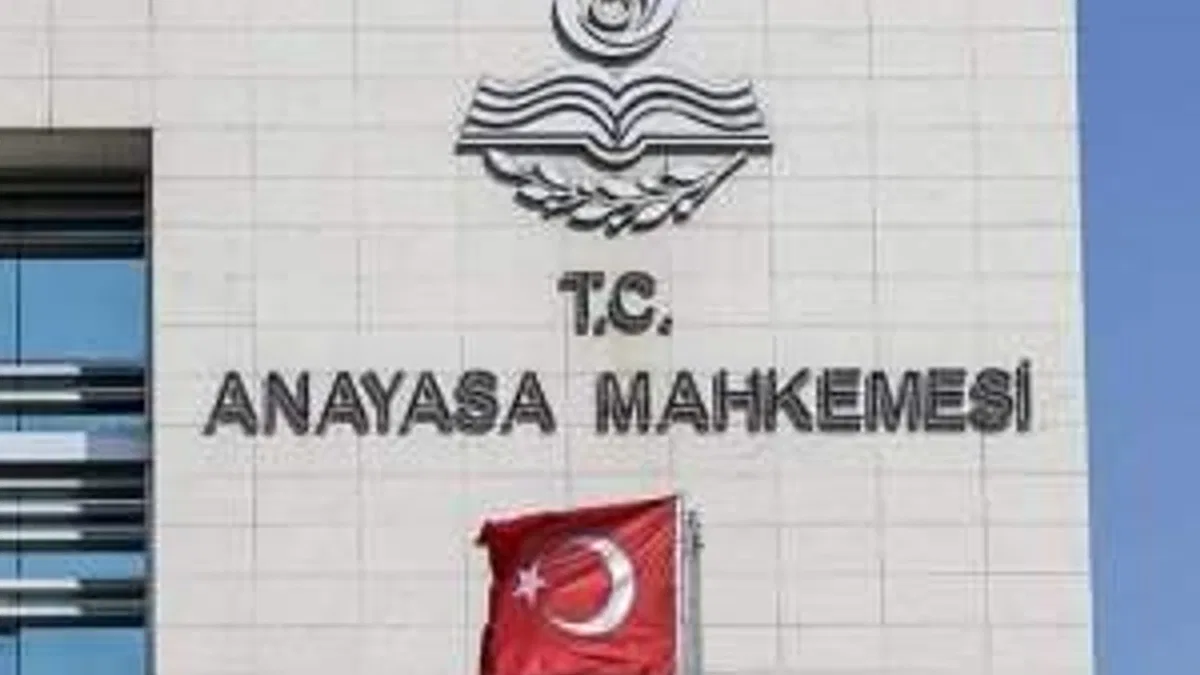 AYM, HDP'nin kapatılması davasında ek delilleri 12 Mayıs'ta inceleyecek