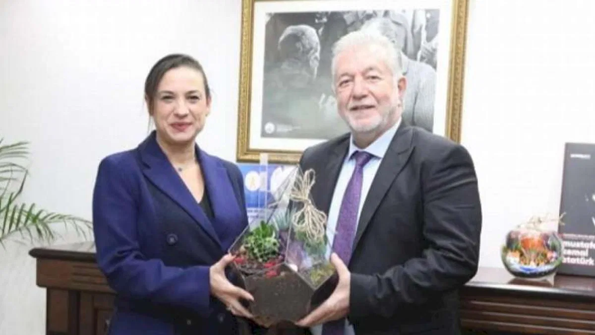 İzmir Efes Selçuk'a esnaf masası
