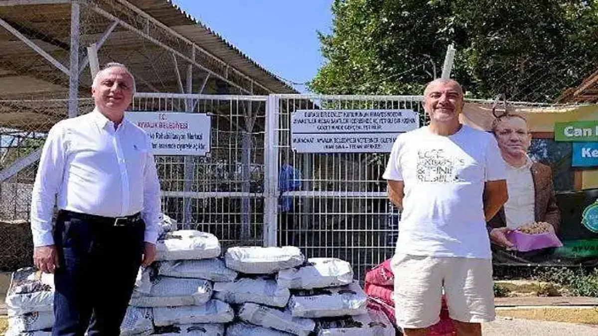 Sergisinin Gelirini Can Dostlara Bağışladı...