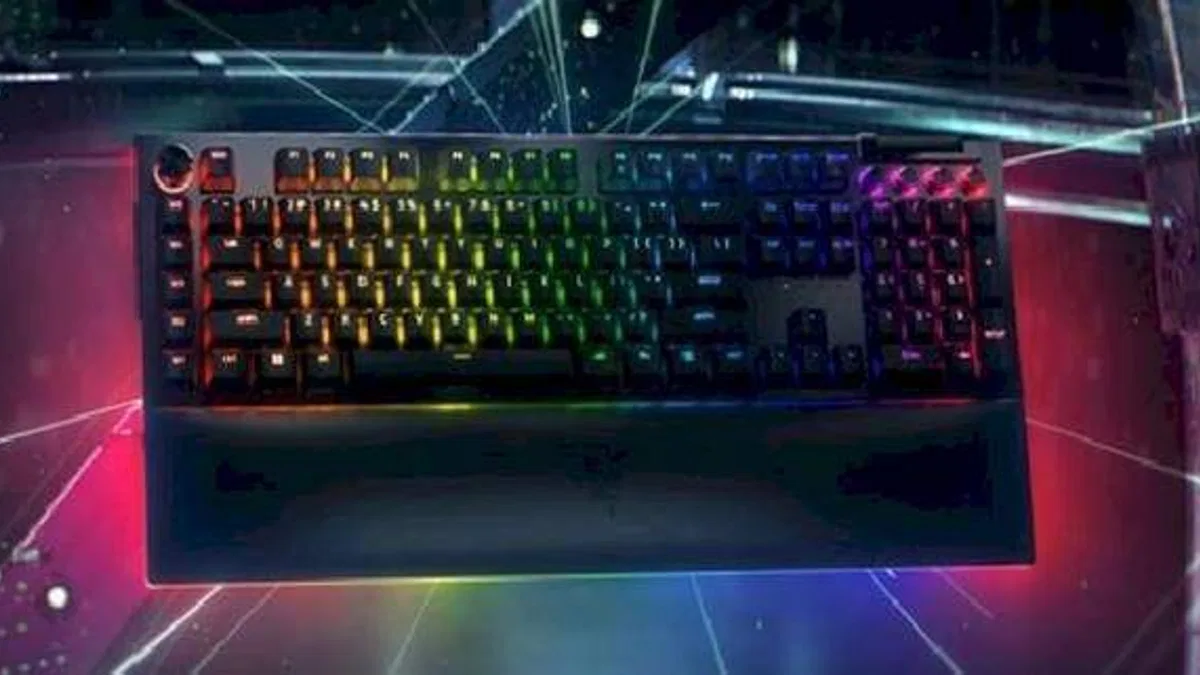 Razer BlackWidow V4 Pro Oyun Klavyesi Tanıtıldı