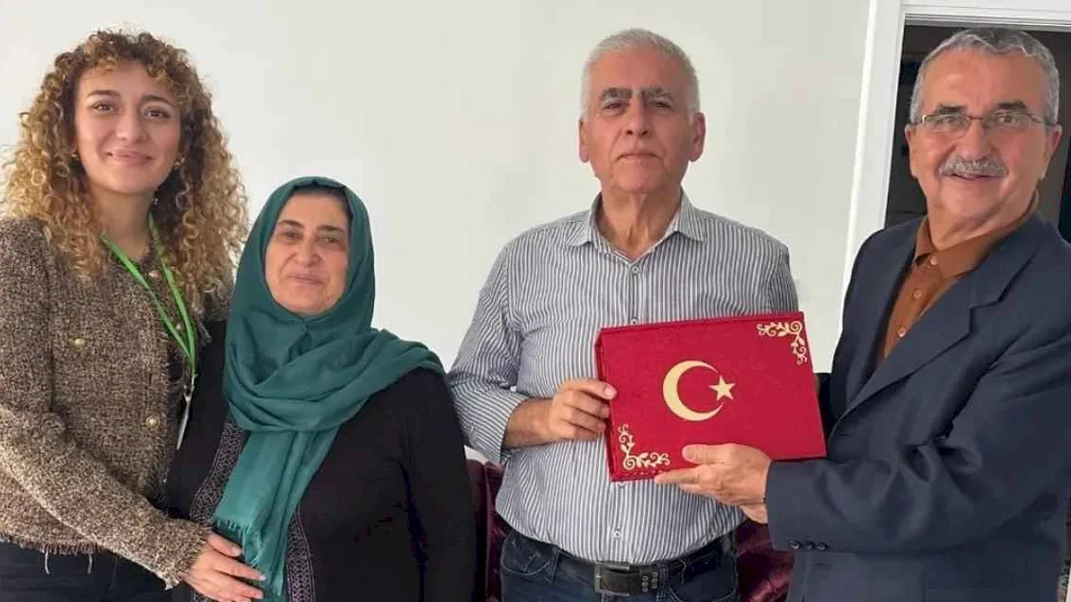 Kocaeli'de gazilere saygı ve minnet ziyaretleri sürüyor