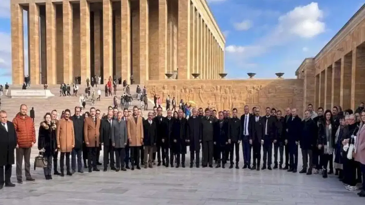 Osmaniye’nin kurtuluşunun 102. yılında Anıtkabir ziyareti
