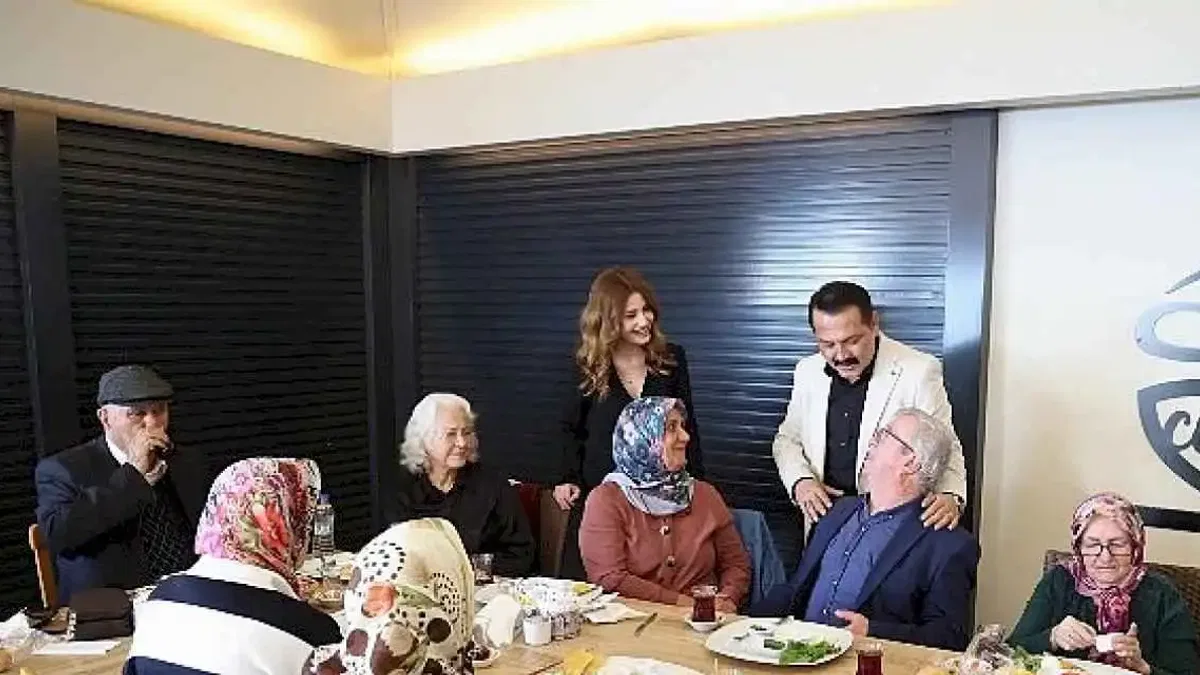 Alzheimer hastaları EKDAĞ tesislerinde sosyalleşti