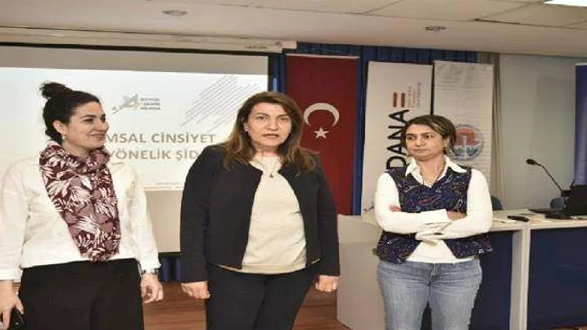 Kadınlar Adana'nın gücünü katlıyor
