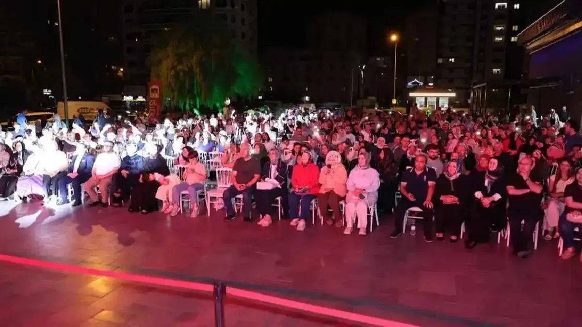 Çarşı Melikgazi’de nostalji rüzgarı