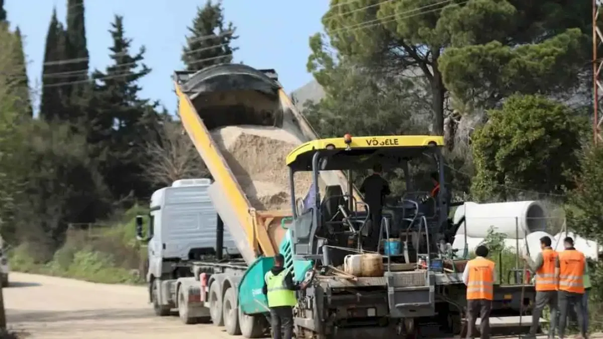 Bodrum’da yol çalışması devam ediyor
