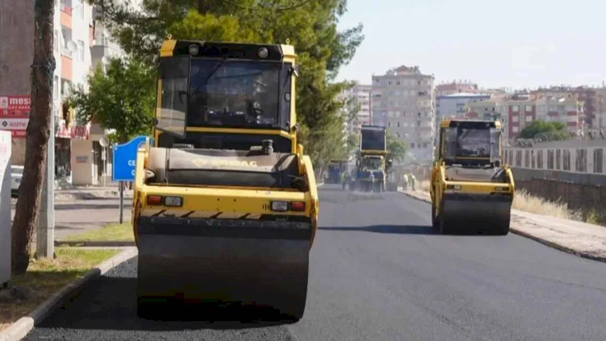 Diyarbakır Büyükşehir'den çifte asfalt çalışması