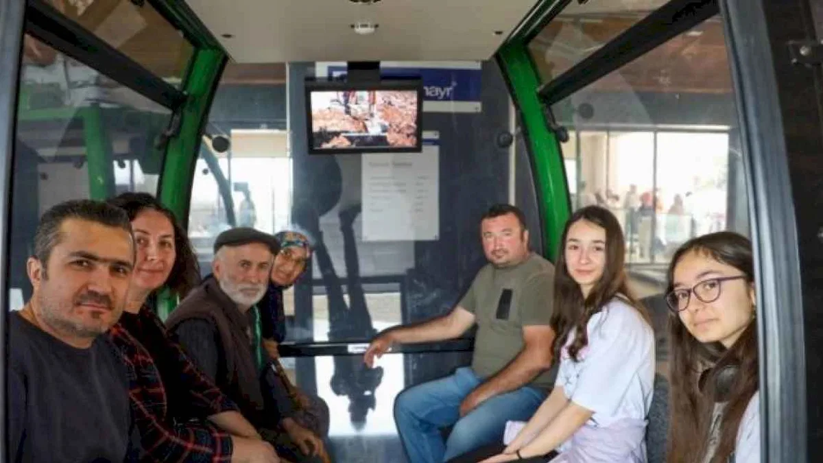 Kartepe Teleferiği 114 bin kişiyi zirveye taşıdı