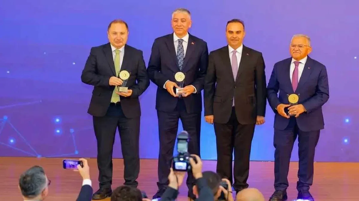 Kayseri Büyükşehir'e 'RES' ödülü