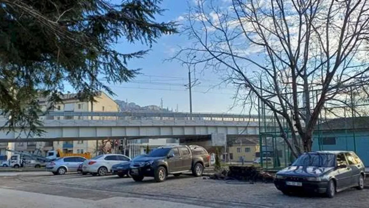 Kocaeli Kuruçeşme'de otopark alanı yenilendi