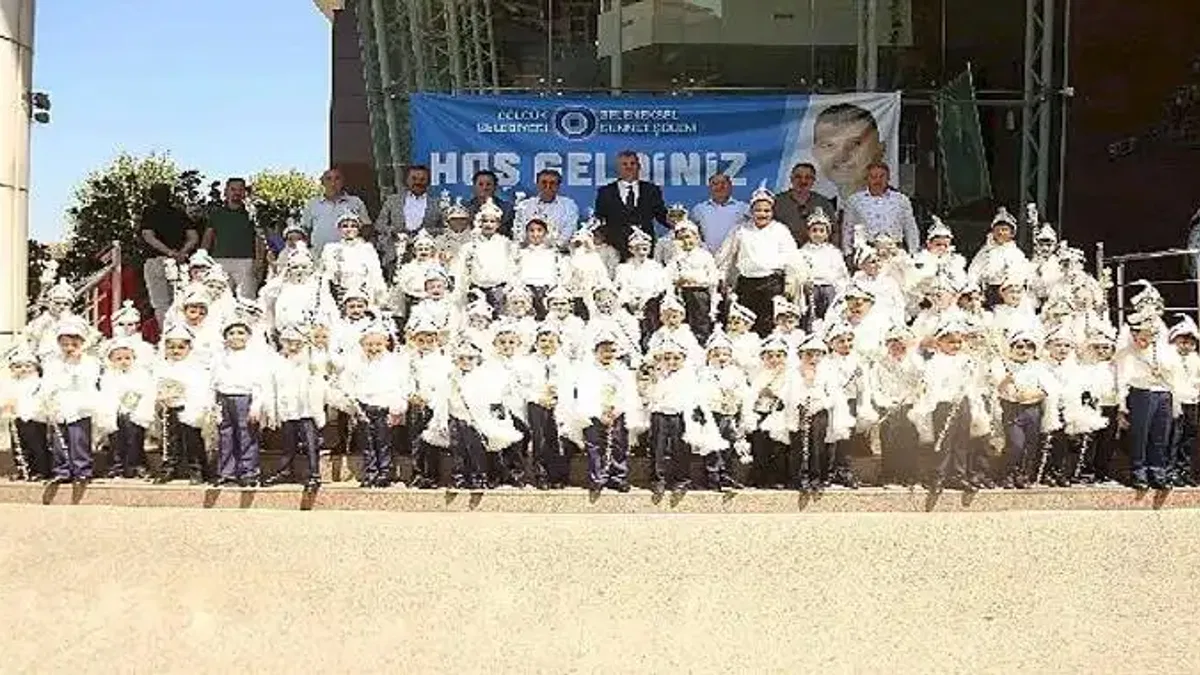 Gölcük'te muhteşem sünnet şöleni