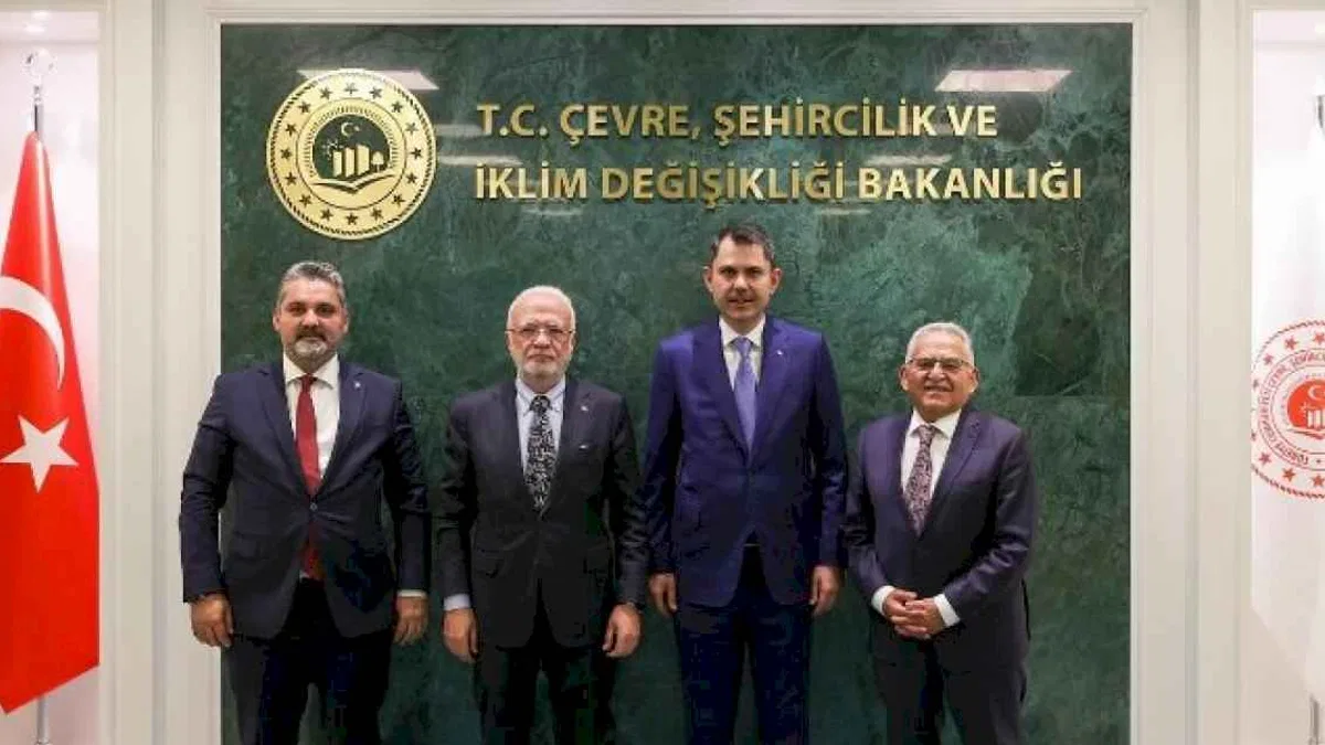 Başkan Büyükkılıç’tan yeni iki bakana “hayırlı olsun” ziyareti