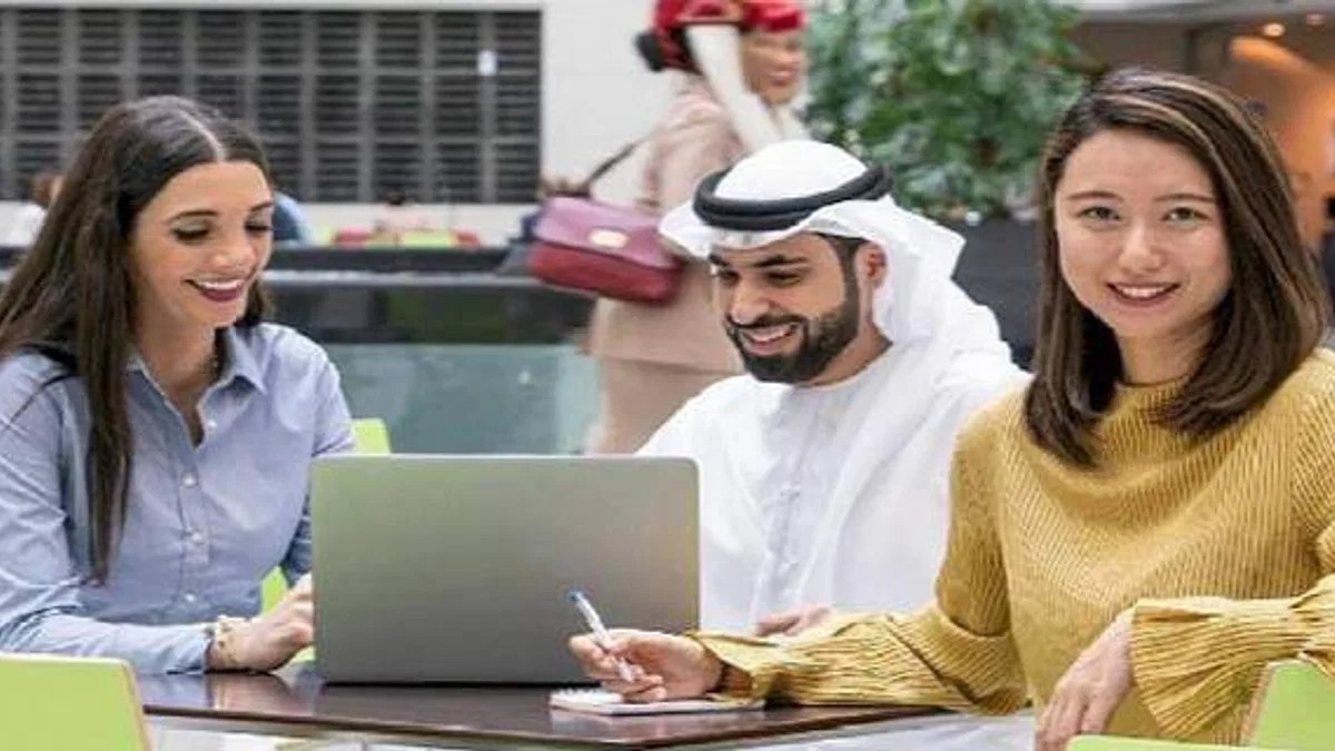 Emirates, 2023 Dünya Kadınlar Günü'nde eşitliği benimse temasına odaklanıyor