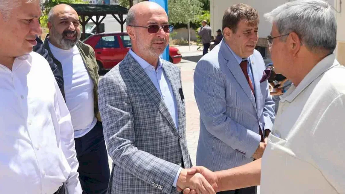 Konya Selçuklu'da Pekyatırmacı mahalle sakinlerini dinledi