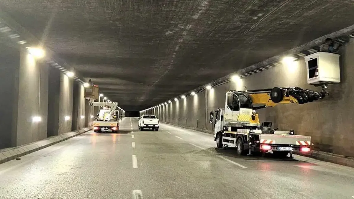 Kocaeli'deki aydınlatmalara düzenli bakım