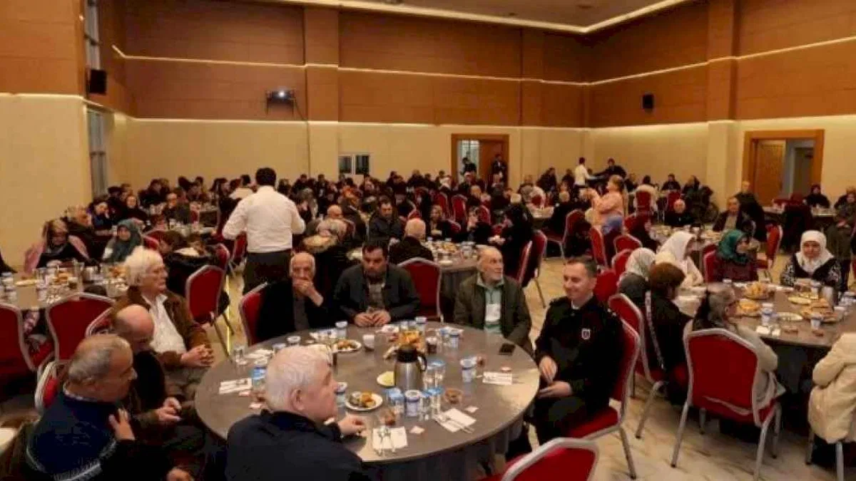 Başkan Büyükgöz Gebze’nin çınarlarını ağırladı