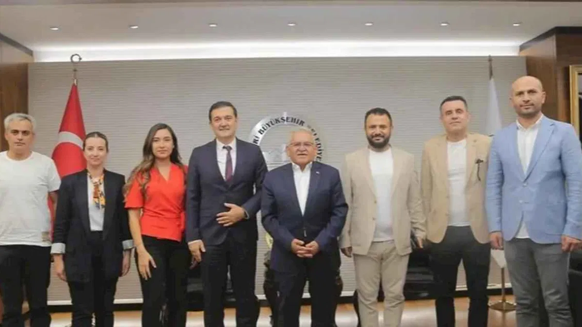 Başkan Büyükkılıç’a, İnşaat Mühendisleri Odası Başkanı Arı’dan ziyaret
