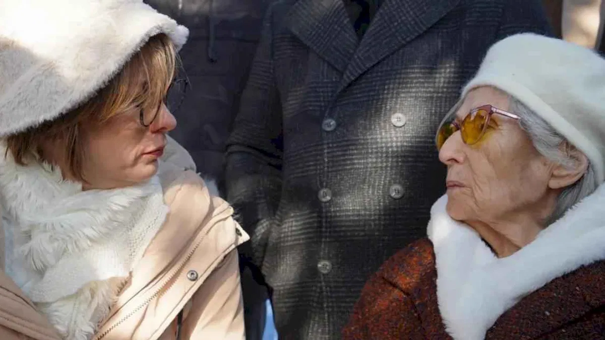 90 yaşındaki annesi Ümit Özdağ'ı cezaevinde ziyaret etti