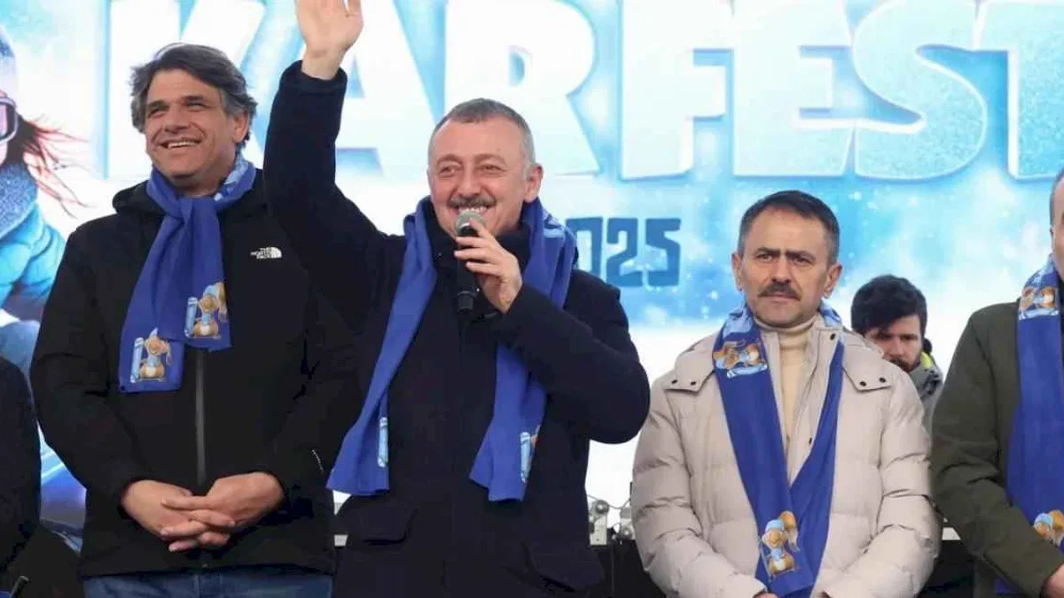 Başkan Büyükakın Kartepe'den müjdeyi verdi: Bu daha başlangıç