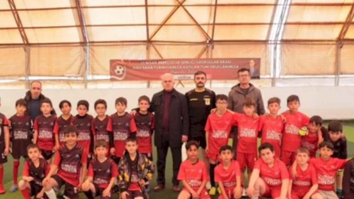Nevşehir Belediyesi İlkokullar Arası 23 Nisan Futbol Turnuvası başladı