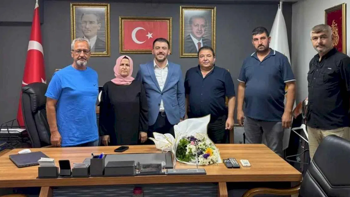 Manisa Balıkesirliler Derneği’nden AK Parti’ye ziyaret