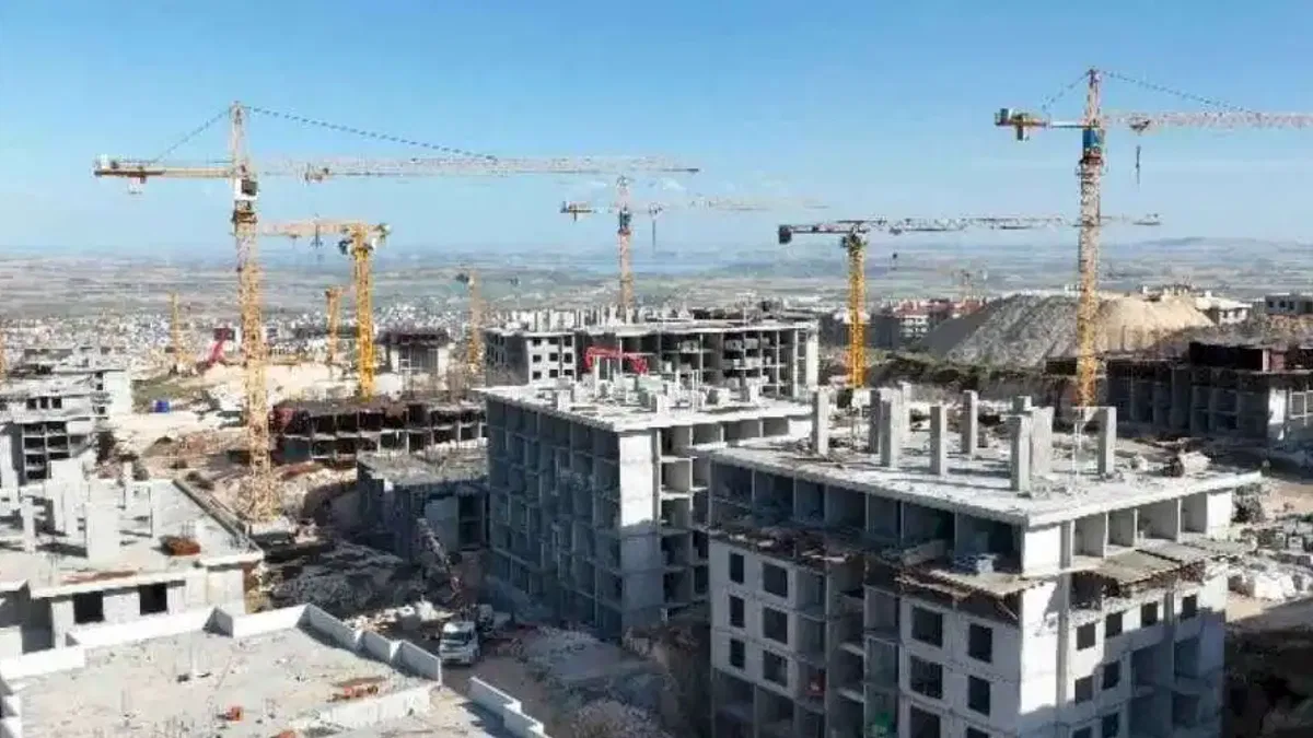 En büyük şantiye Adıyaman İndere'de... 16  bin 433 konut yapımı sürüyor