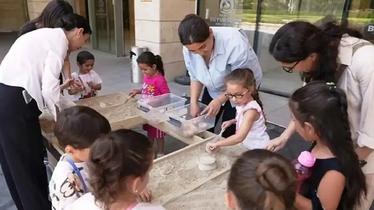 Denizli’de miniklere bilim, tarih ve trafik eğitimi