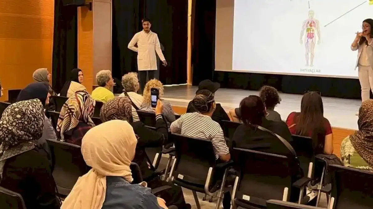 Kocaeli'de işaret diliyle sağlıklı beslenme eğitimi