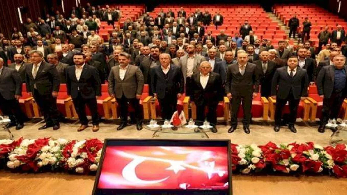 Hulusi Akar'dan KTO üyelerine sunum