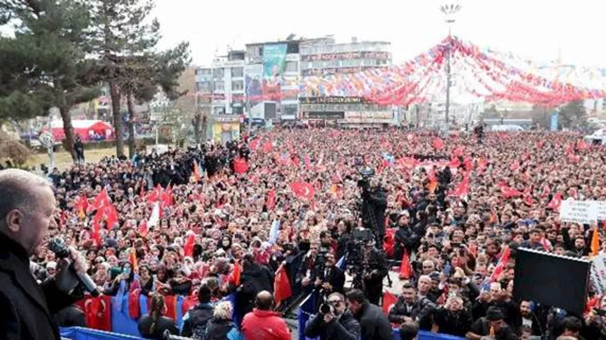 Cumhurbaşkanı Erdoğan: Akıttığımız ter feda olsun