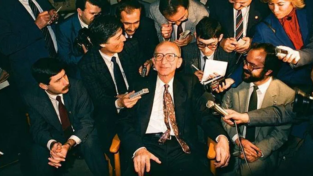 Erdal İnönü'nün vefatının üzerinden 15 yıl geçti