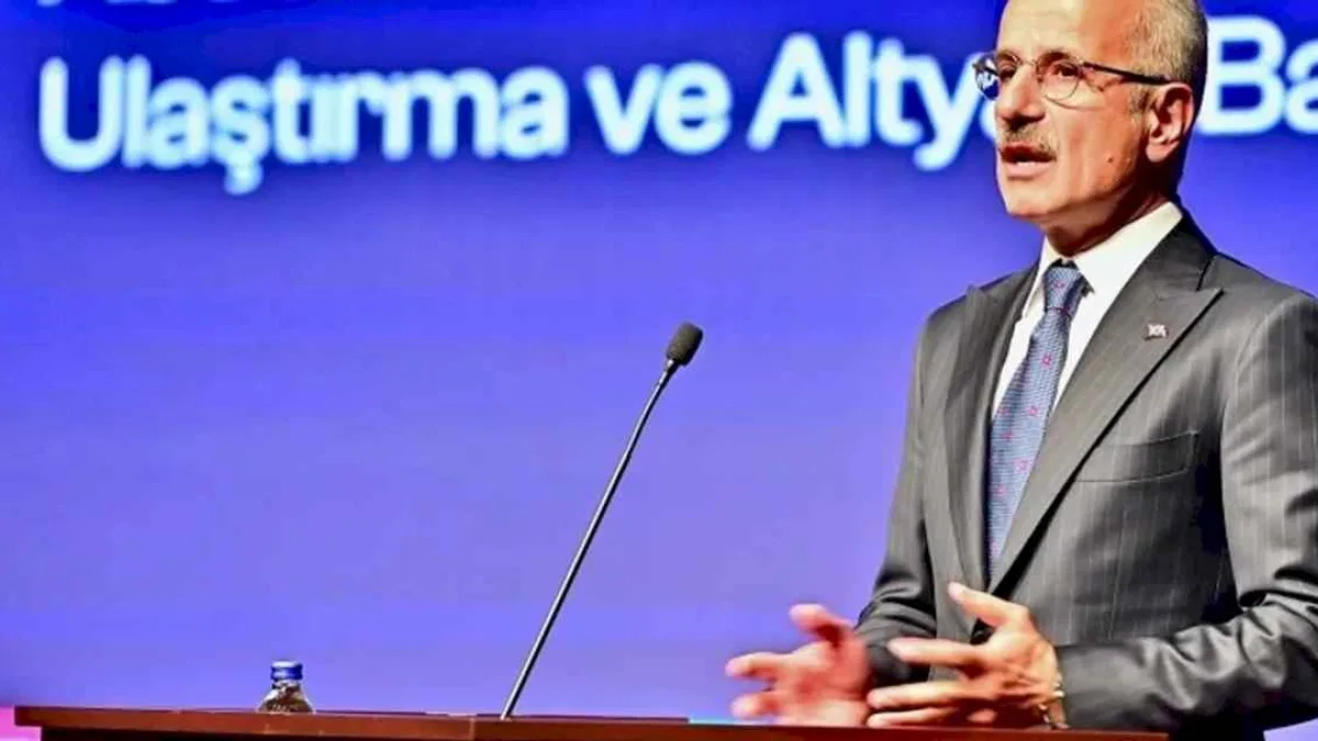 Sosyal medya tehdit alanı olmayacak.. 403 bin internet adresine erişim engellendi