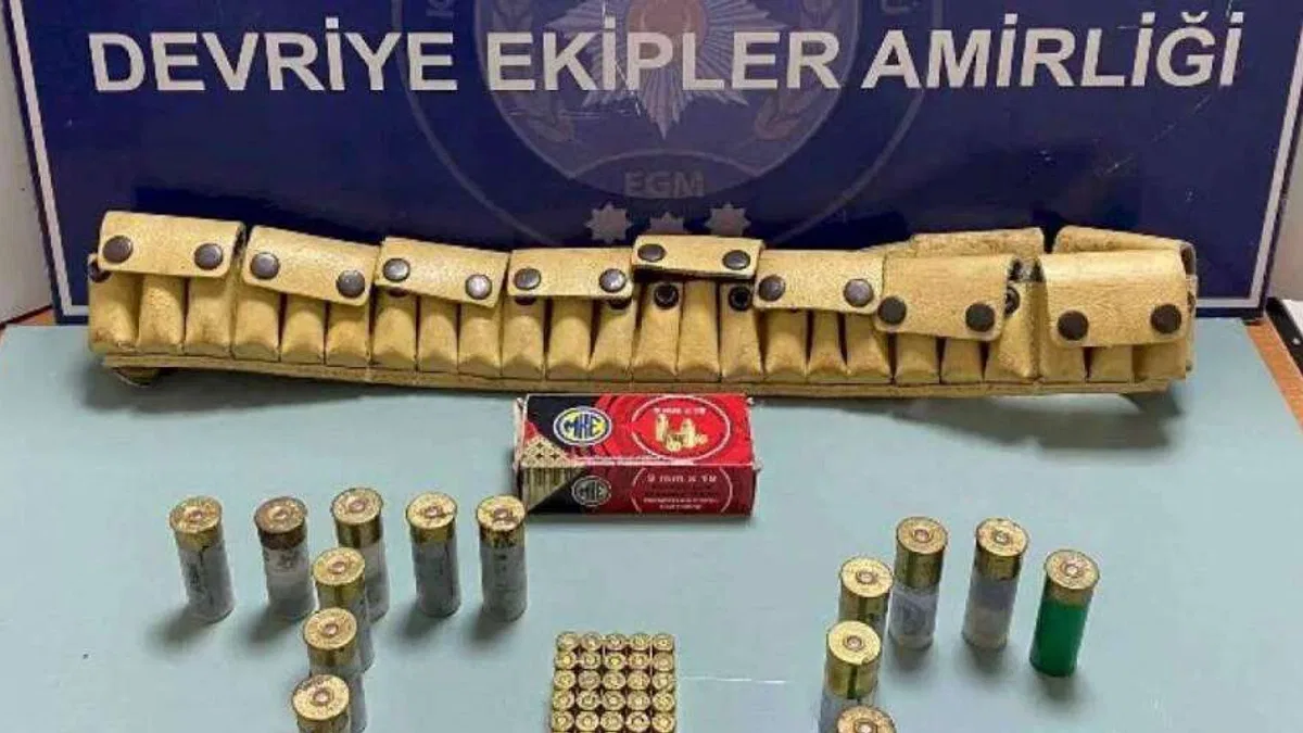 Keşan’da ruhsatsız silah ve mühimmata el kondu