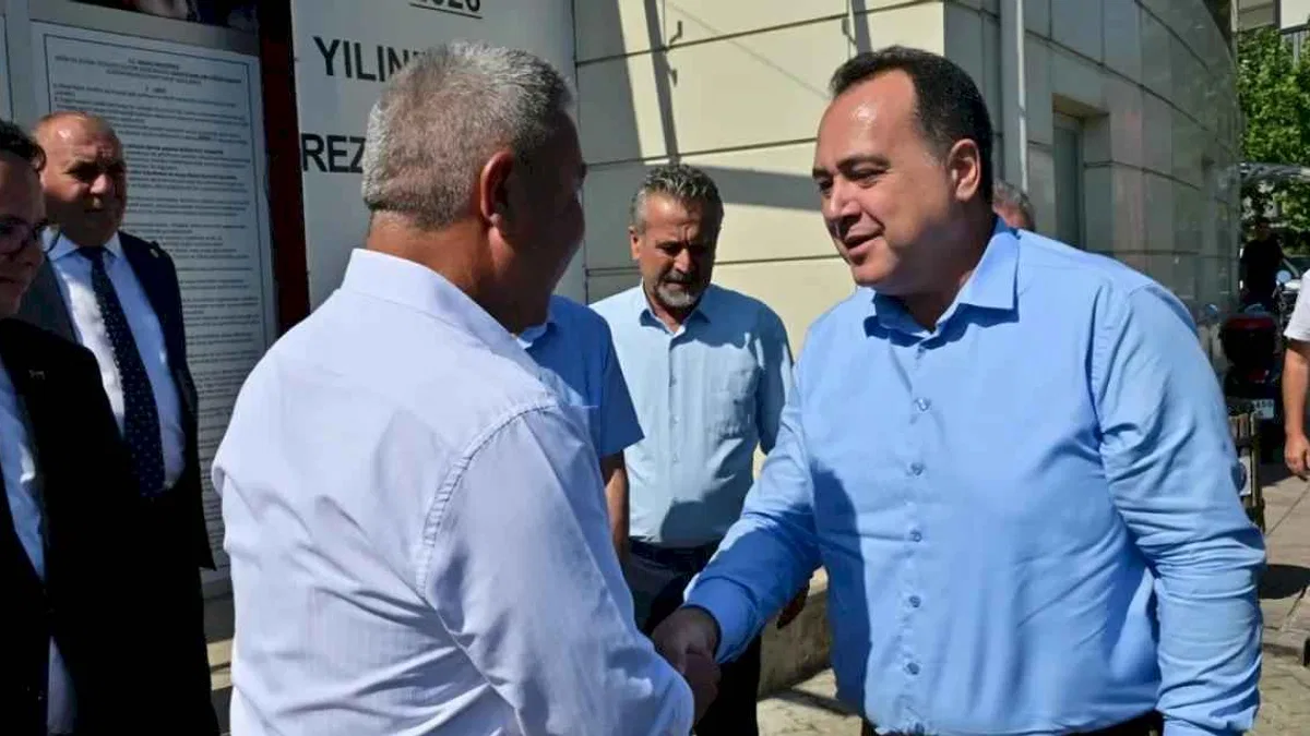 Başkan Dutlulu Salihli’de muhtarlarla buluştu