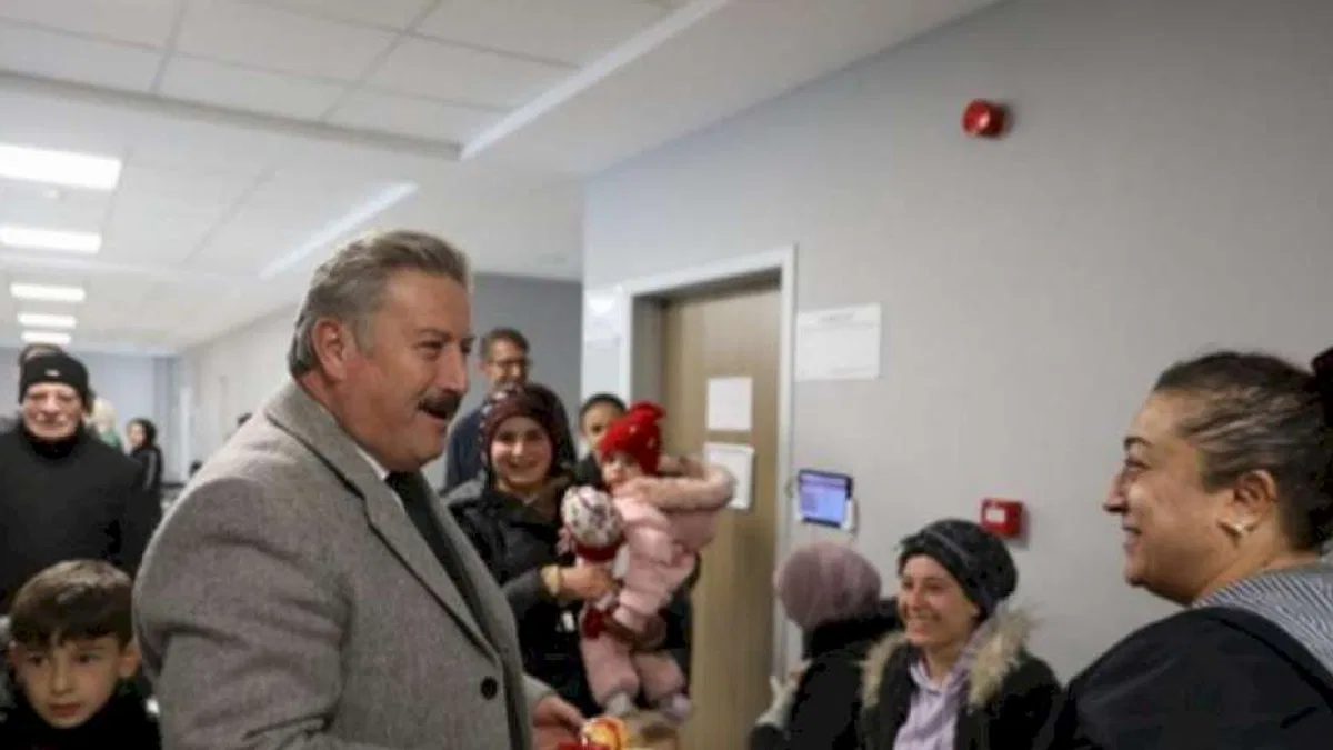 Mustafa Palancıoğlu'ndan Kayseri Melikgazi'de 'sağlıklı' tur
