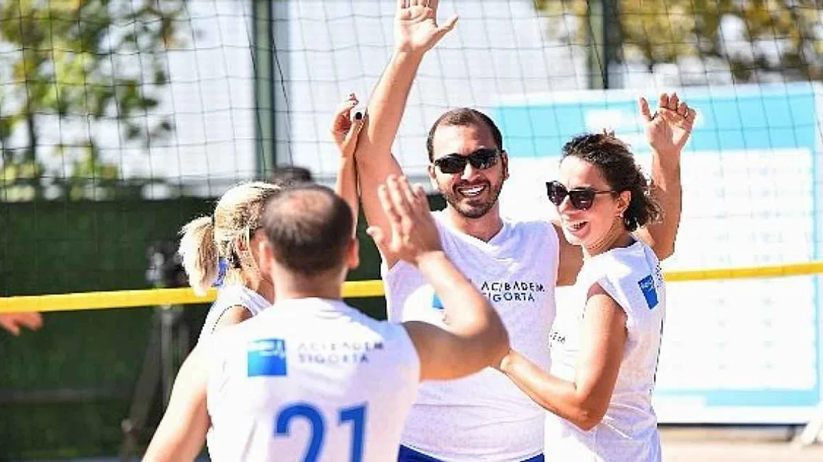 senCard Games 2024 Beach Volley Turnuvası Heyecanlı Final Maçlarıyla Tamamlandı