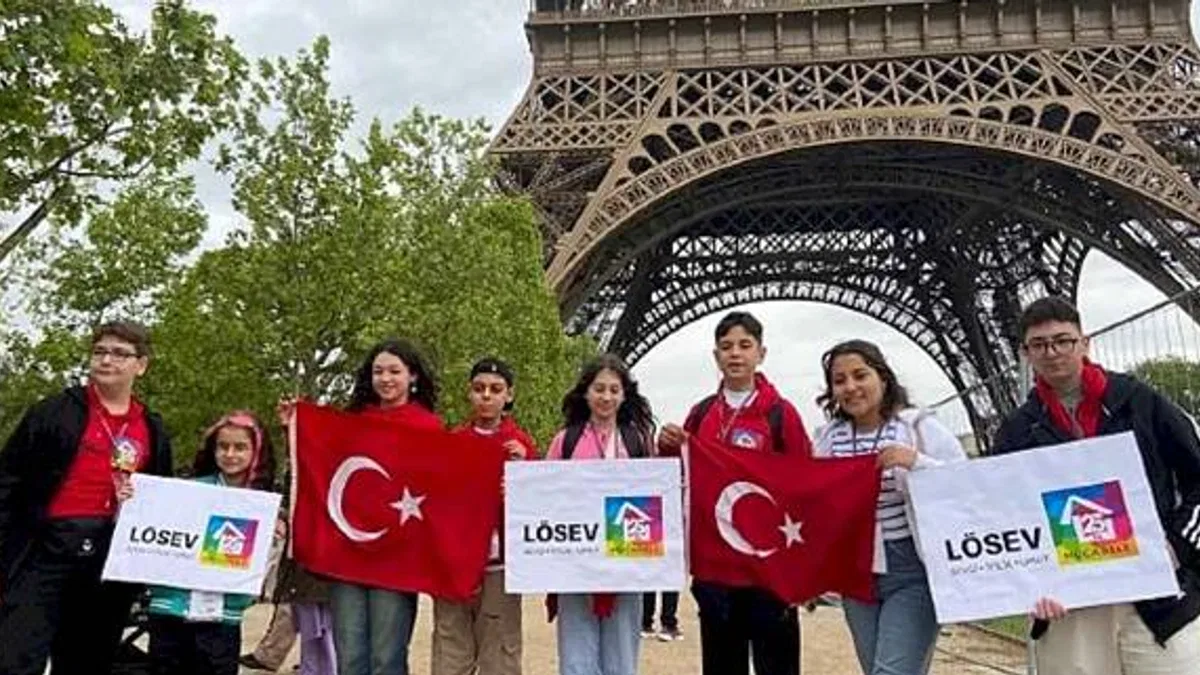 LÖSEV'den destek alan çocuklar dünyayı geziyor