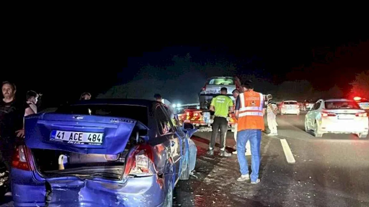 Anadolu Otoyolu'unda zincirleme kaza