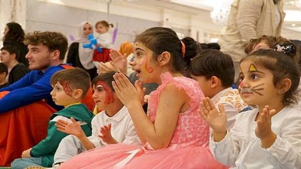 KAÇUV, tedavi gören çocuklar ve aileleri ile Shangri-la Bosphorus Istanbul'da bir araya geldi