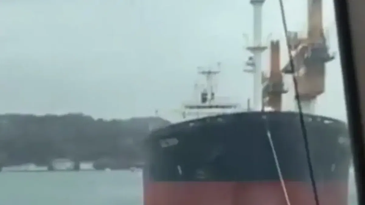 İstanbul Boğazı’nda gemi arızası