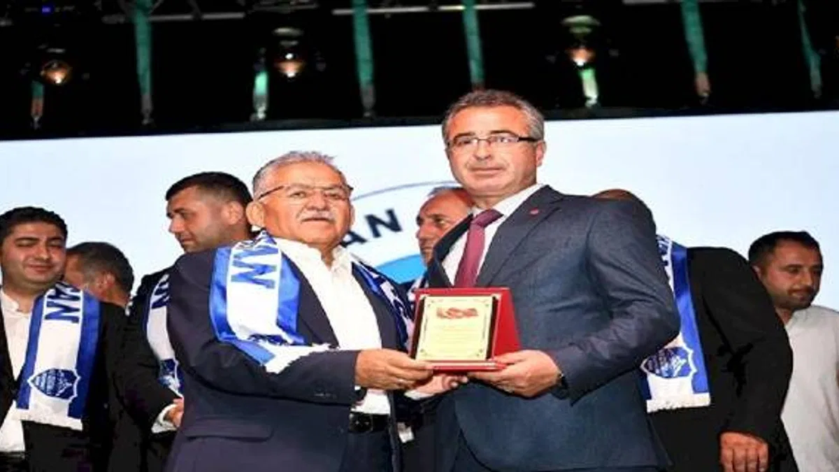Memduh Büyükkılıç'tan Özvatan'a doğal gaz müjdesi