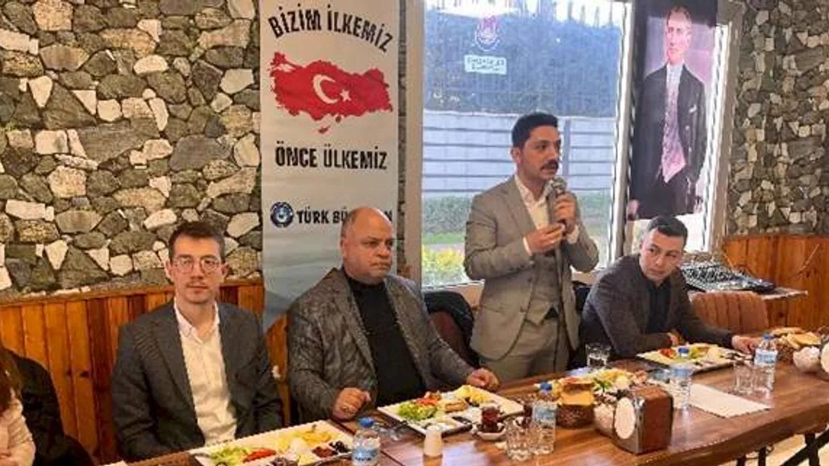 Başkan Atmaca “Devlet memurunu hak ettiği haklarına kavuşturacağız”