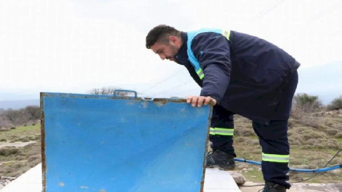 Manisa'da Şamar’ın içme suyu deposu temizlendi