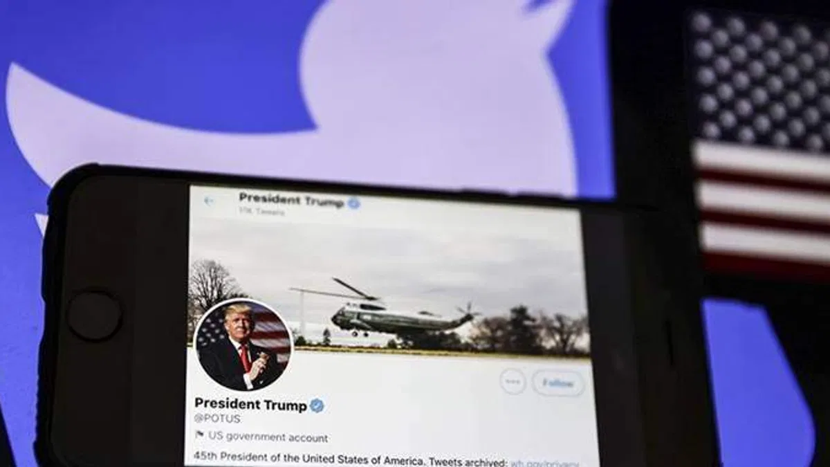 Musk, Trump'ın Twitter'a geri dönmesi hakkında anket başlattı
