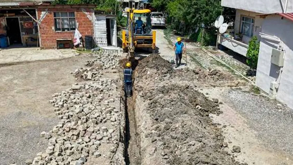 Sakarya Mekece'de 2 bin metrelik içme suyu hattı yenileniyor
