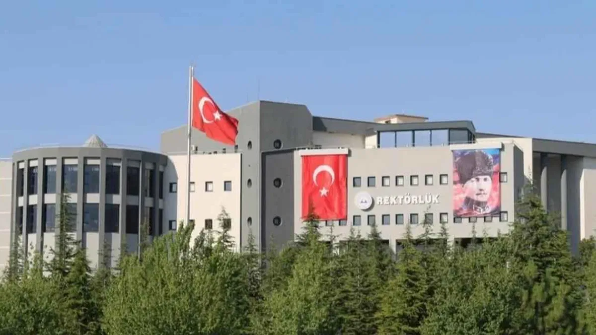 ERÜ’den tarihi başarı