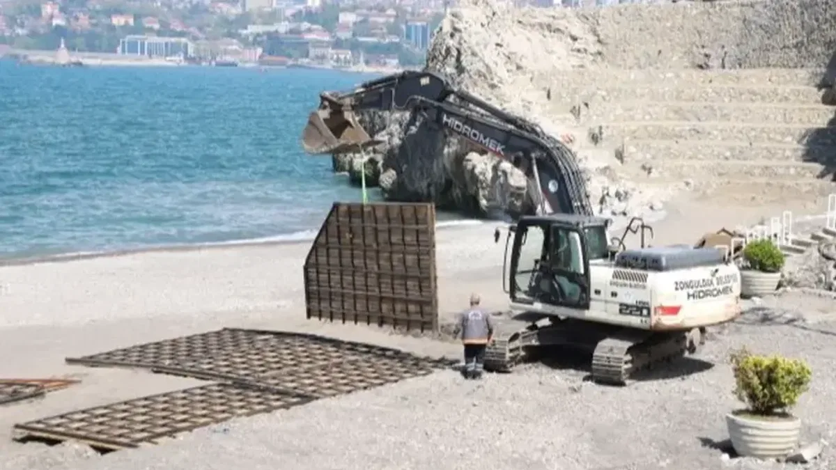Zonguldak'ta Kızlar Plajı yaz sezonuna hazırlanıyor