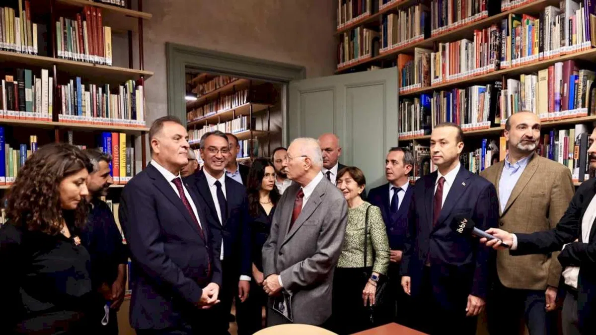 İstanbul Cumhuriyet Tarihi Araştırmaları Merkezi Açıldı