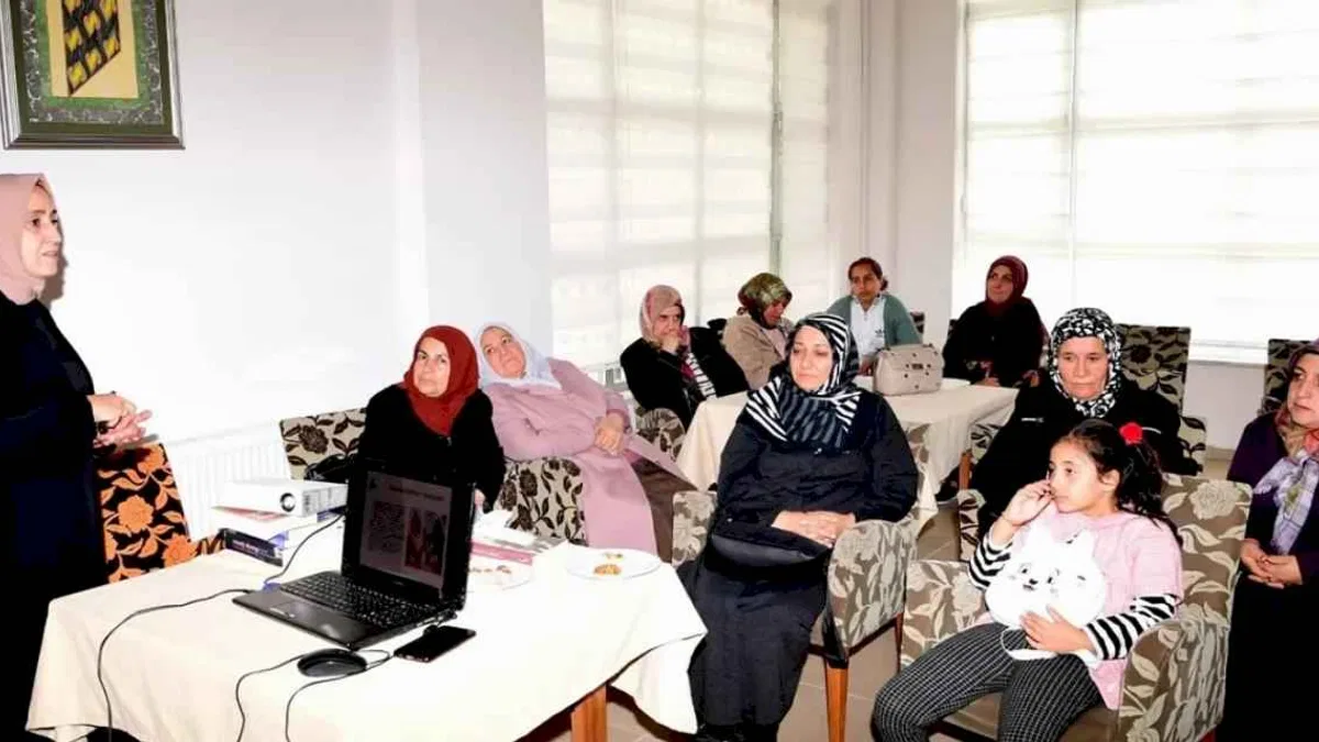 Malatya'da gelinler ve kaynanalar bu seminerde buluştu