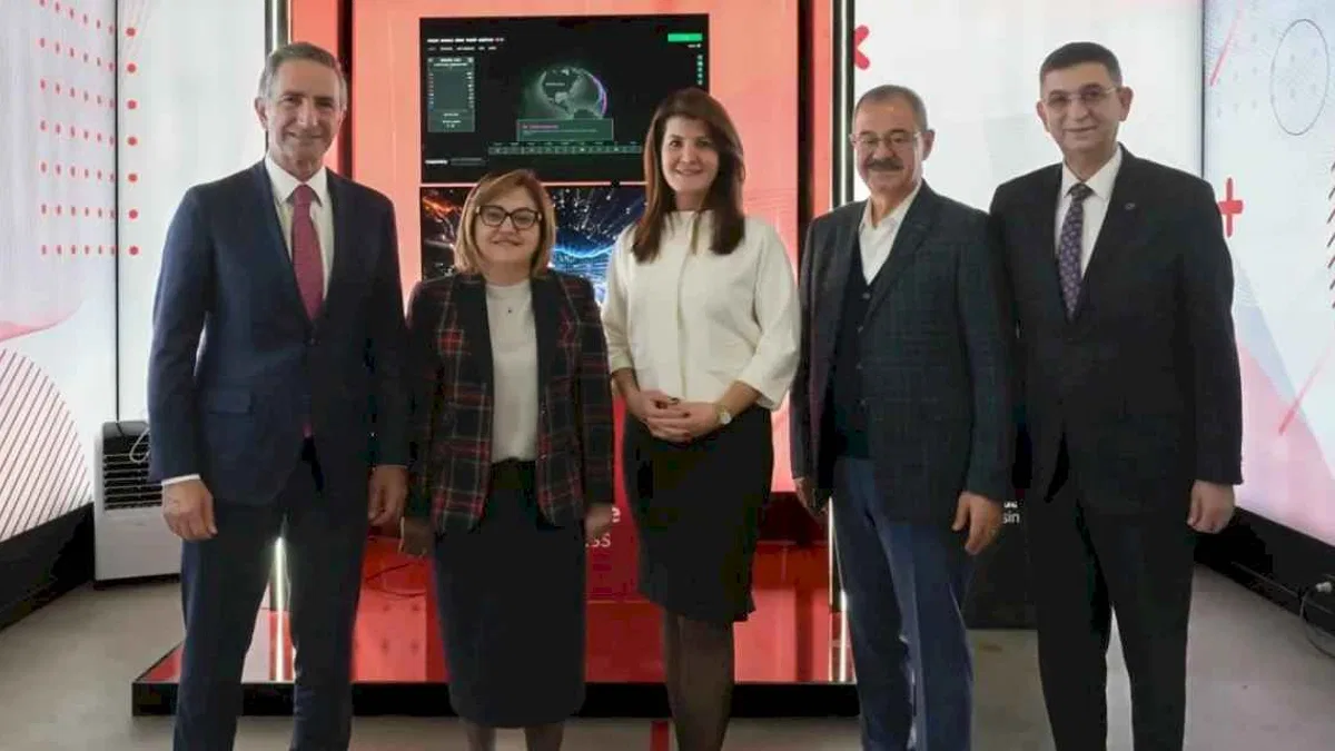 Vodafone, Gaziantep’teki Yeni Teknoloji Merkezi İle Anadolu Sanayisini Geleceğe Hazırlayacak